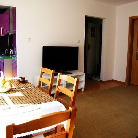 Bukowska Apartment Познань Экстерьер фото